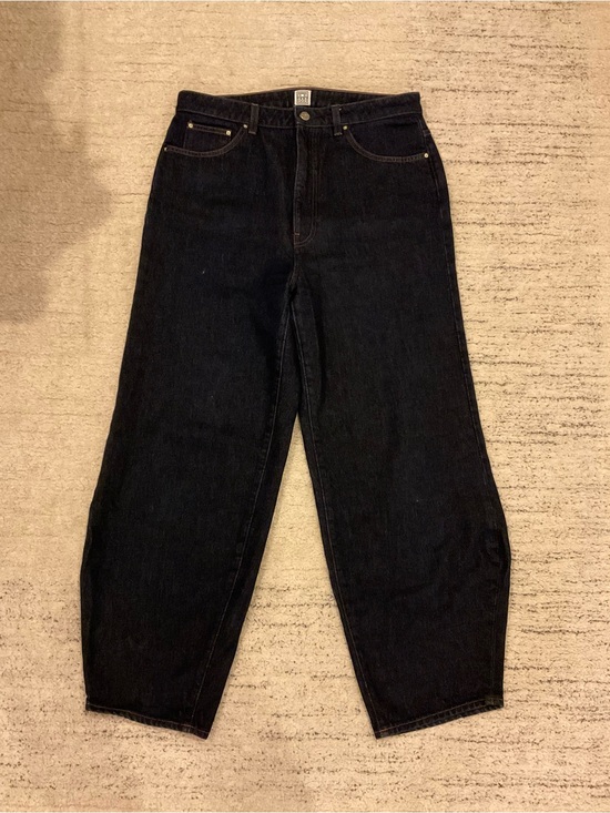 Toteme Denim - TOTEME High-Rise Barrel-Leg Jeans